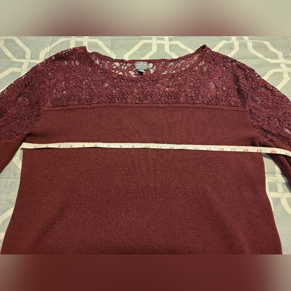 Chic Burgundy Lace Sweater Soho XL - Picture 6 of 9